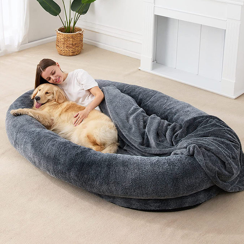 Hollywood Pet Lounger – Oversized Plush Bed