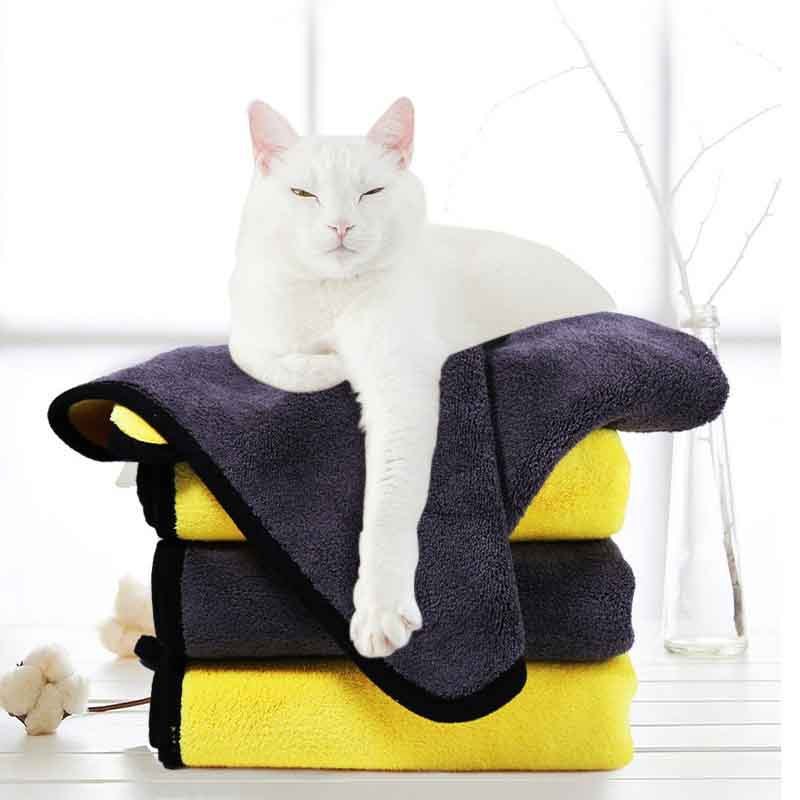 Ultra-Absorbent Pet Towel – Soft & Quick-Dry Microfiber