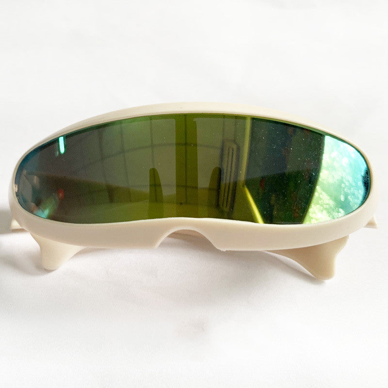 UV-Protect Pet Goggles – Shielding Eyes from Sun, Wind & Debris